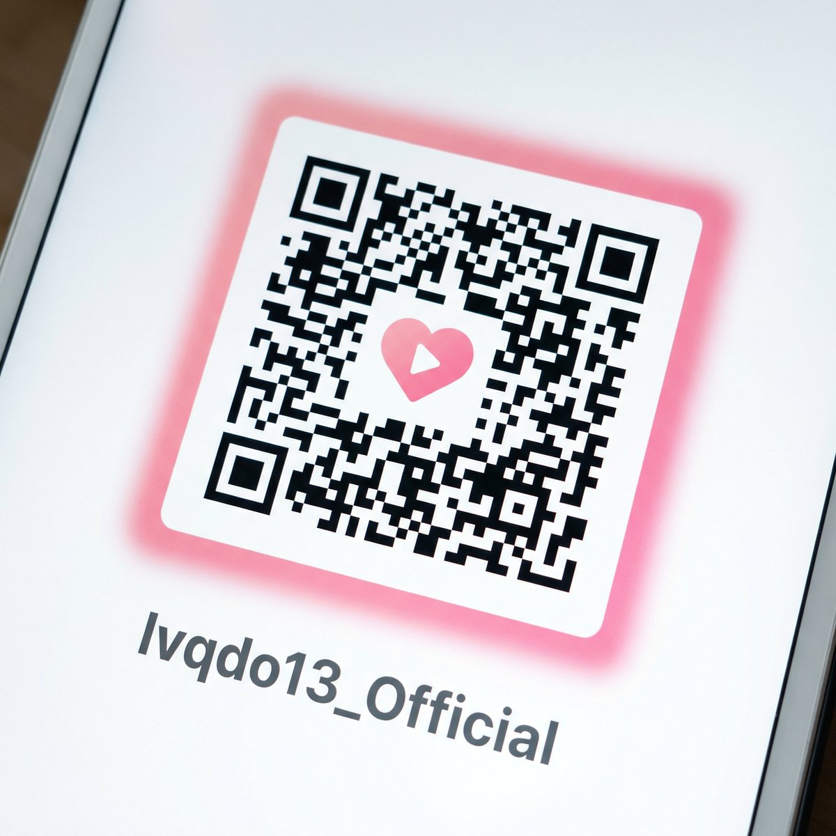 萝莉岛公众号二维码